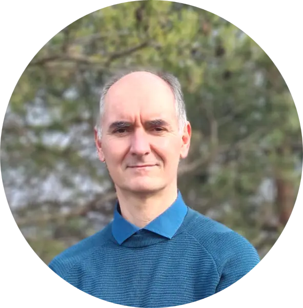 Váczy József – Kulcsok és Biológiai válaszrendszer Mentorprogram Váczy József, a Lélekélettan oktatója, és társalapítója; a Biológiai Válaszrendszer szakértője, aki a biológiai folyamatok precíz feltárásában kíséri a résztvevőket.